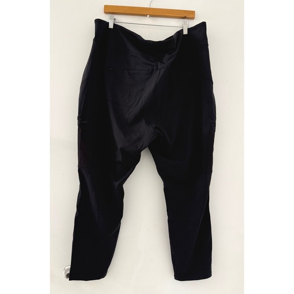 Sold - Picture 3 of 7